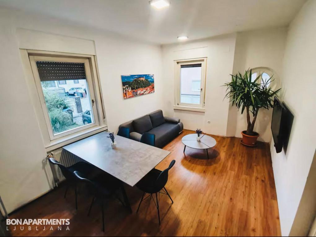 Huge Bbq Garden 2, Spacious Flat, Ac, Free Parking 2 Ljubljana Eksteriør billede