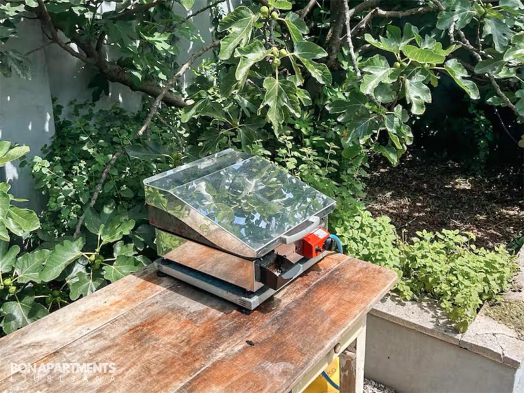 Huge Bbq Garden 2, Spacious Flat, Ac, Free Parking 2 Ljubljana Eksteriør billede